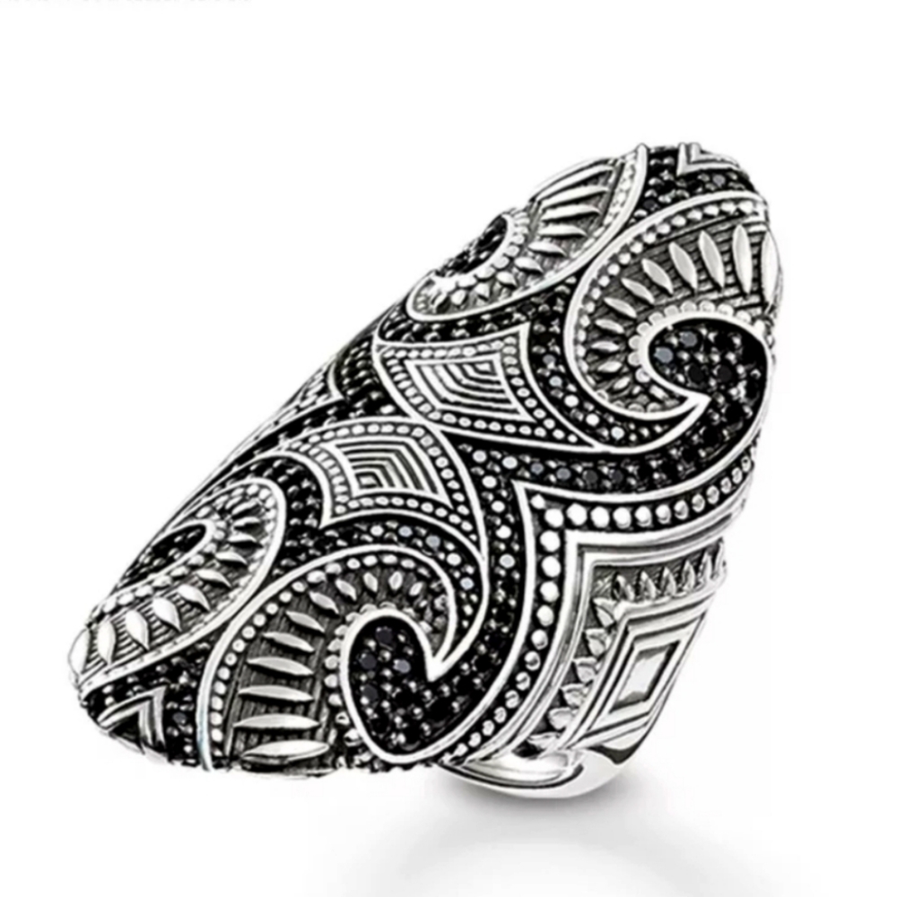 925 Sterling Silver Oval Flat Black and Silver Statement Ring
